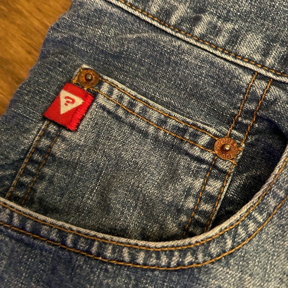 Men’s Vintage GUESS Red Triangle Logo denim shorts 34 - Picture 5 of 10